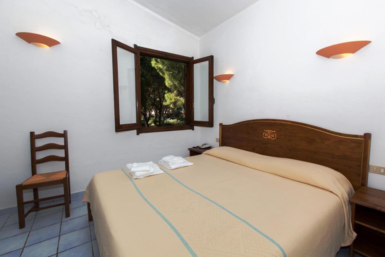 Baia Delle Palme Beach Santa Margherita di Pula Ngoại thất bức ảnh