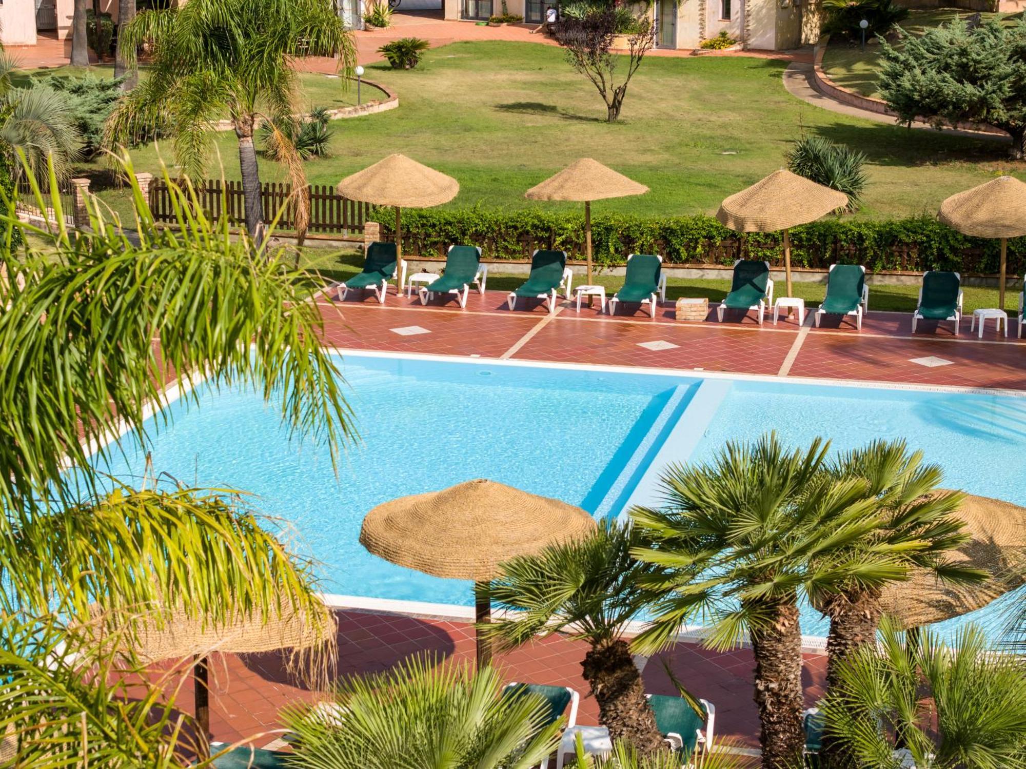 Baia Delle Palme Beach Santa Margherita di Pula Ngoại thất bức ảnh